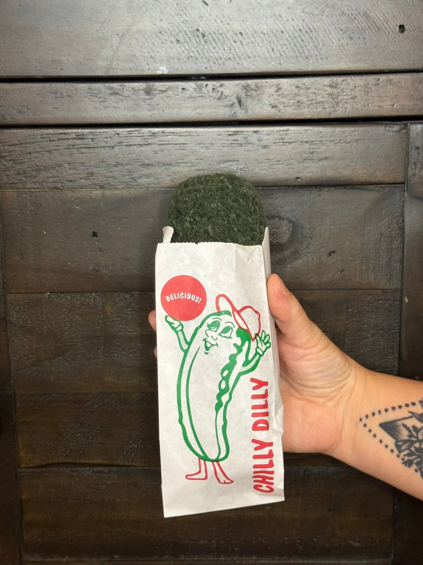 Crochet Pickle with Retro Sleeve