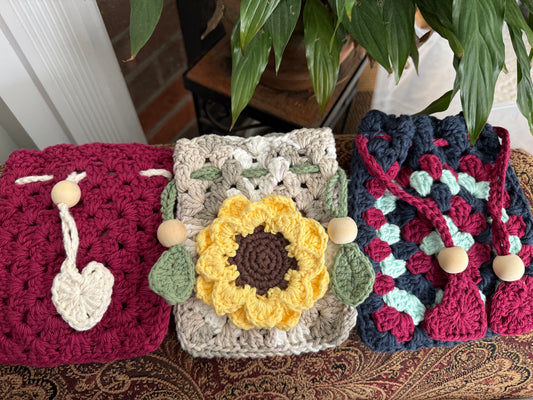 Granny Square Drawstring Trinket Pouch